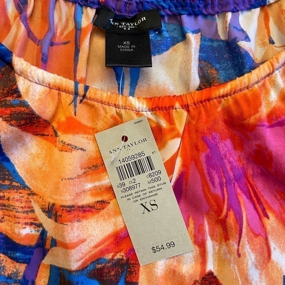 Ann Taylor Tropical Sleeveless Top Size XS - Picture 3 of 5